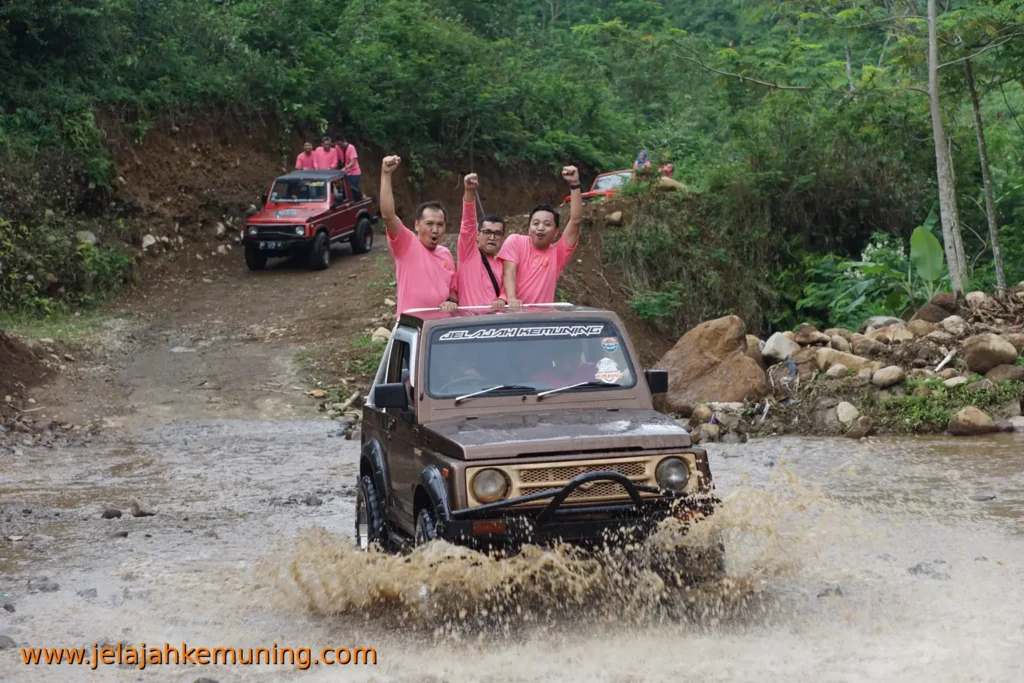 paket jeep adventure kemuning karanganyar